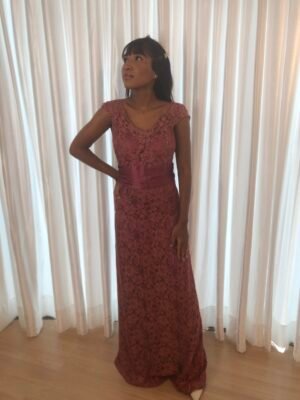 Vestido Longo Rosa Canela Modelo Reto