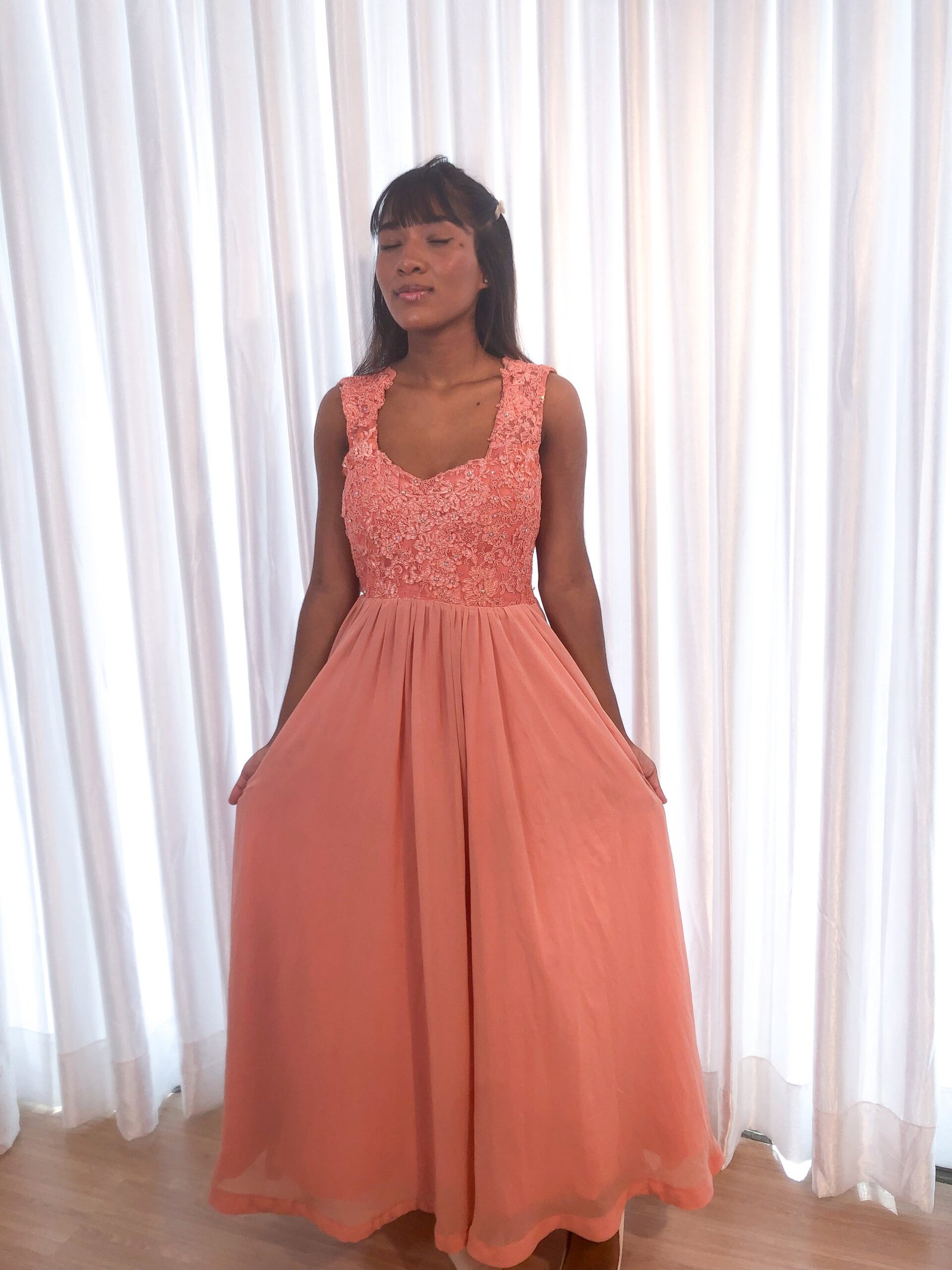 Vestido Longo Salmão Modelo Solto