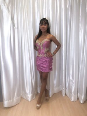 Vestido Curto Rosa Canela