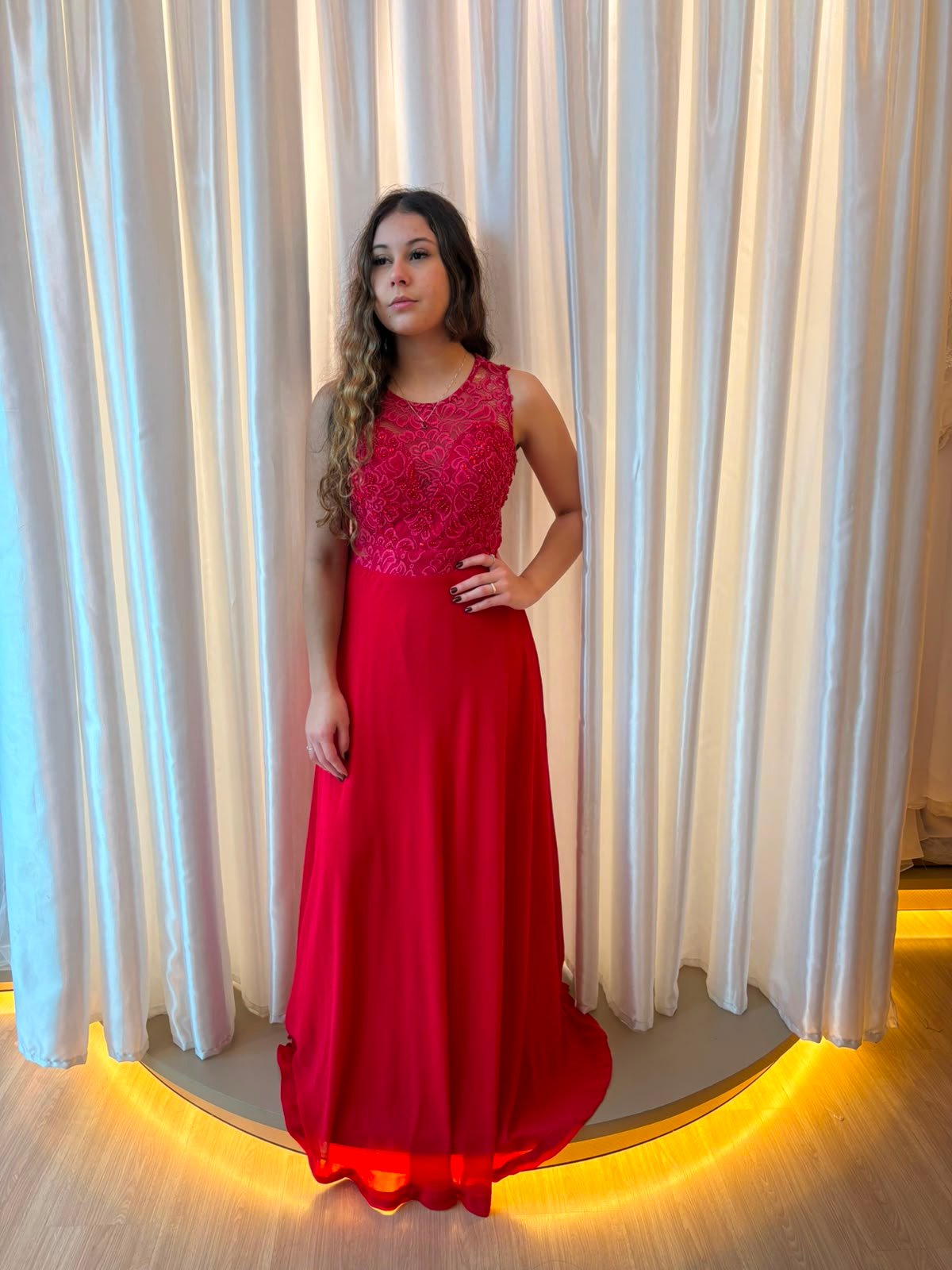 Vestido Longo Vermelho Modelo Solto
